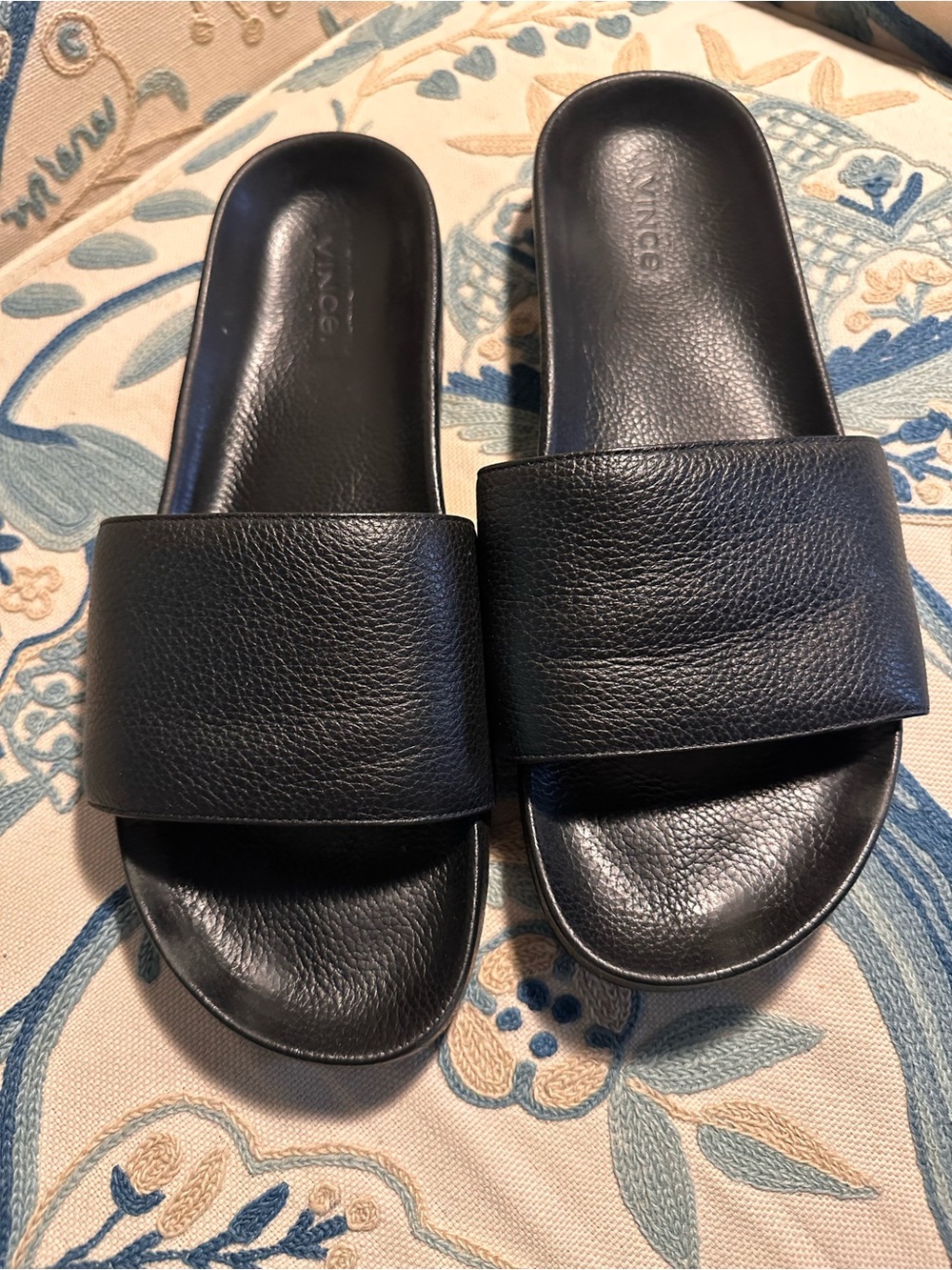 Vince Gavin Leather Slides.  Size 11